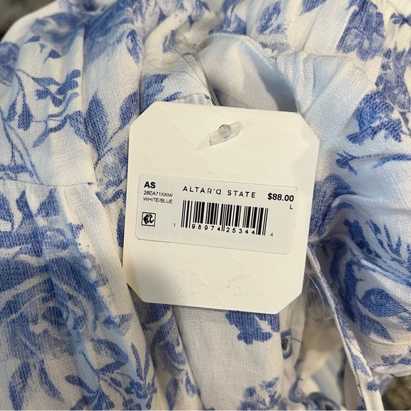 NEW Altar’d State Blue Floral Maxi Dress Size Large Available NWT - Picture 10 of 10